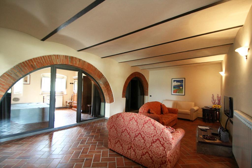 Agriturismo Dimore Di Poggianto Pergine Valdarno Rom bilde